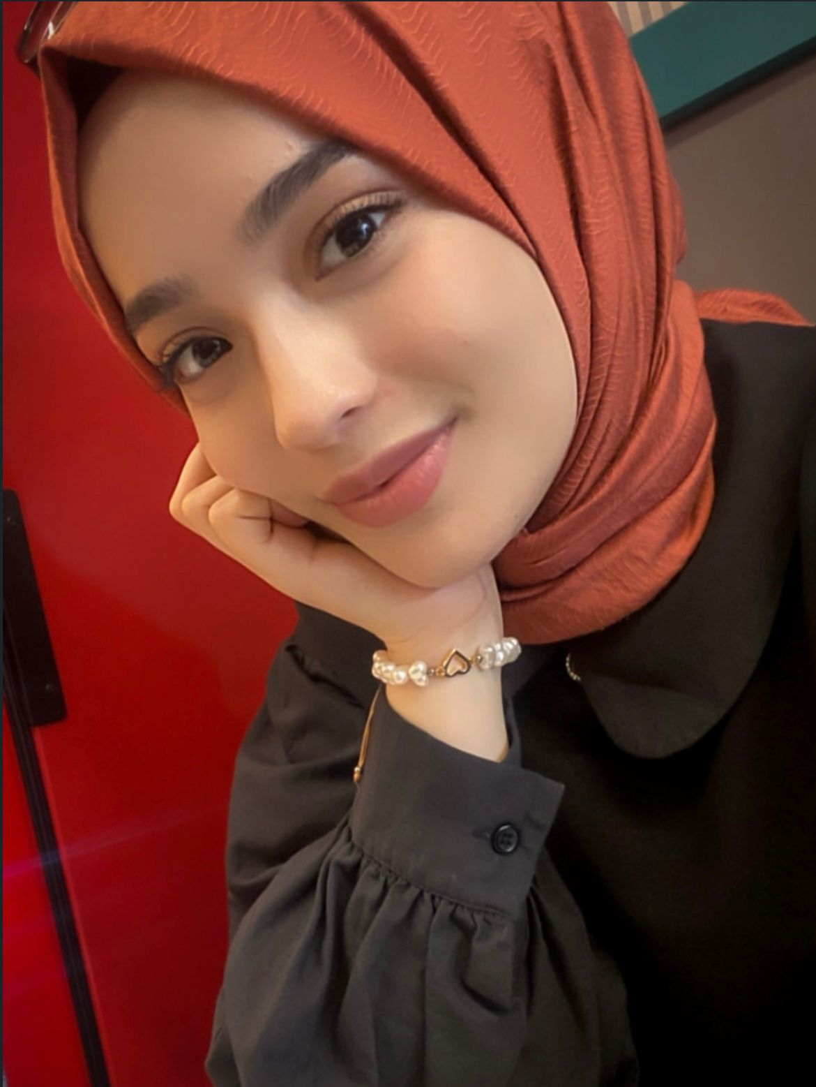 Gerger Swinger Escort Emine